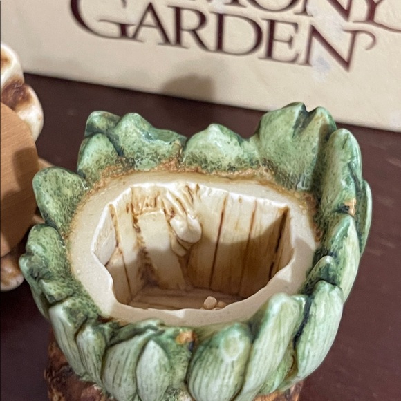 Harmony Kingdom “snowdrop” Figurine Box - Picture 5 of 6